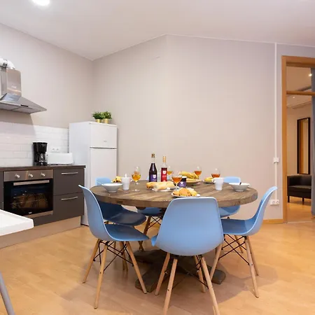 Apartament Key Housing