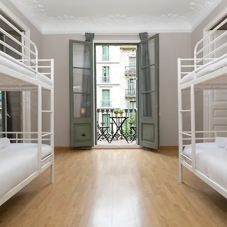 Key Housing Apartament *