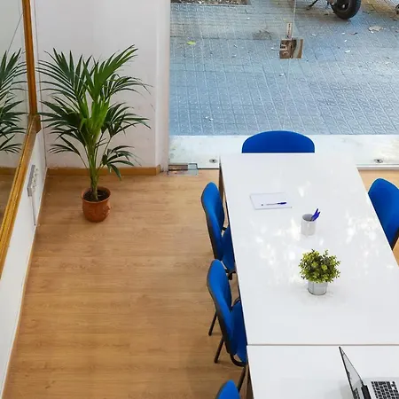 Key Housing Apartament *